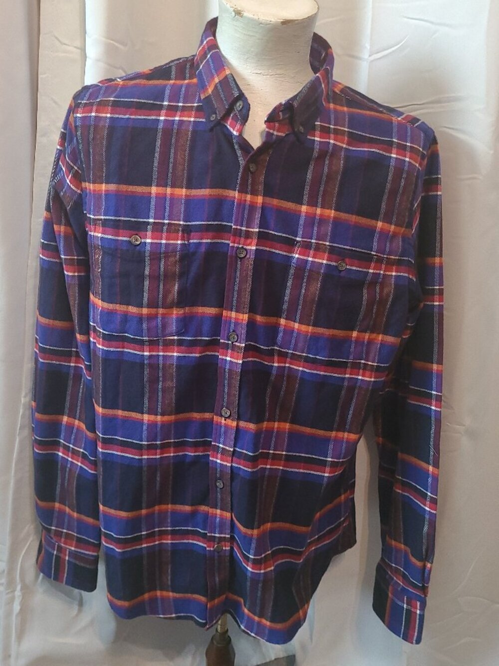 Mugsy Men's Flannel Button-Up Shirt, Size L, Multi-color plaid L/S